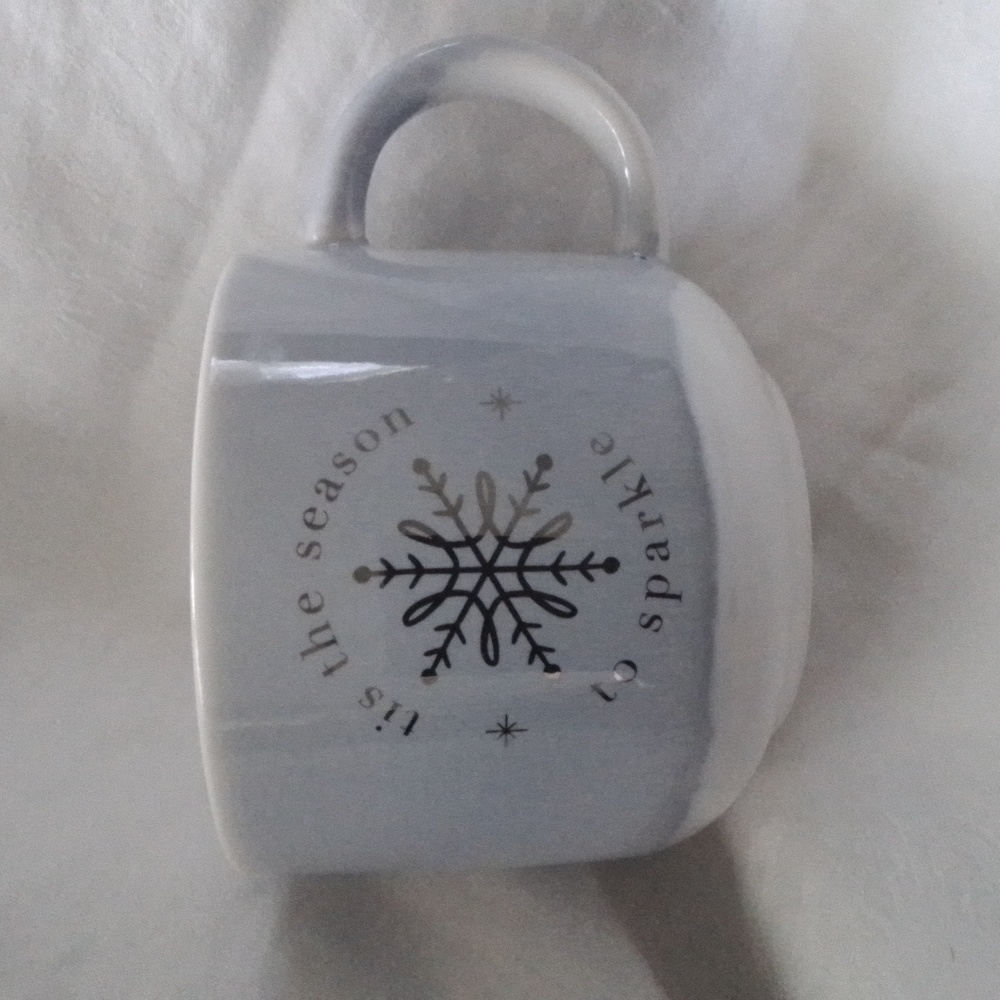place & time "tis the season to sparkle"  16 oz Coffee Mug Blue/White/Silver